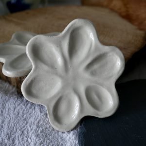 Sous tasse / repose cuillère Flore