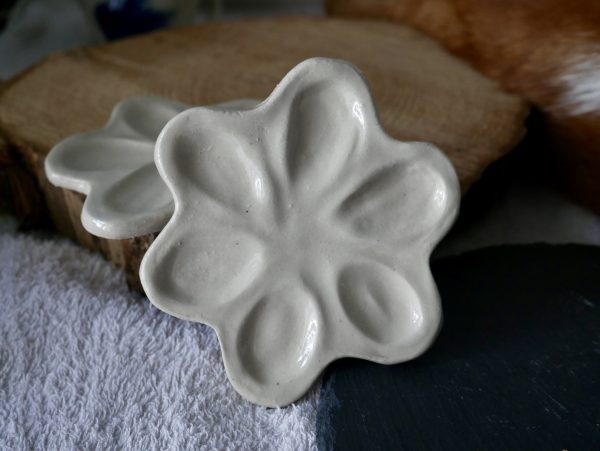 Sous tasse / repose cuillère Flore